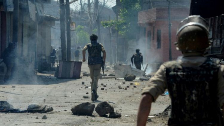 Cachemire indien: deux morts dans une attaque contre un camp militaire 