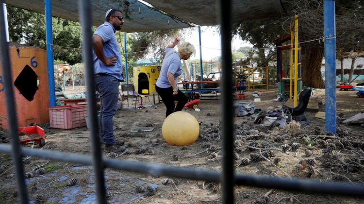 Gaza militants launch mortar bombs against Israel, no casualties