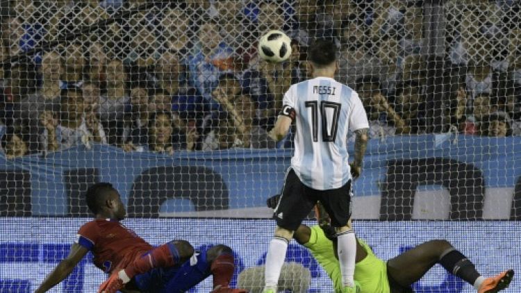 Amical: l'Argentine écrase Haïti 4-0, triplé de Messi