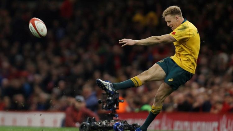 Wallaby Hodge shrugs off limited preparations for Ireland series