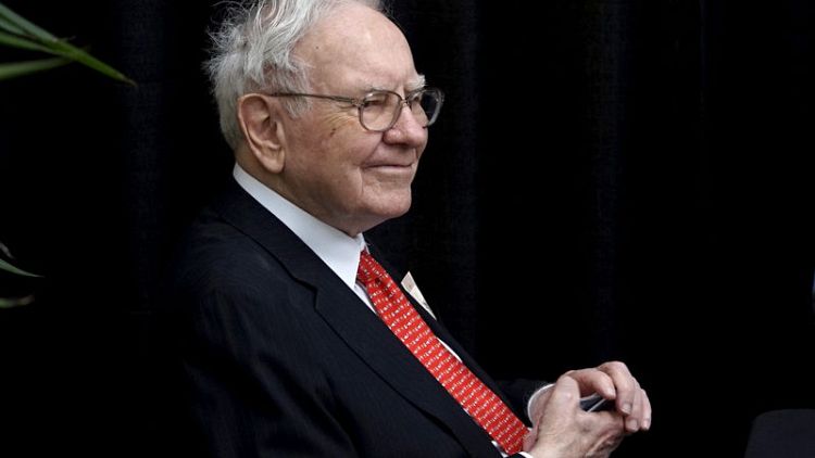 Buffett utility to be first in U.S. to reach 100 percent renewables