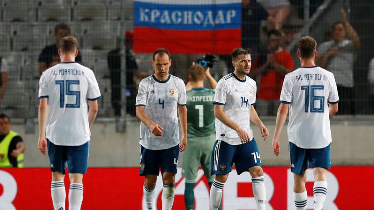 روسيا مستضيفة كأس العالم تواجه المزيد من المشكلات بالخسارة أمام النمسا