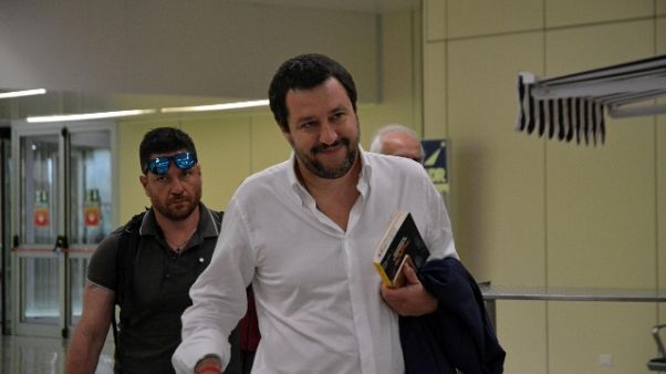 Governo: Salvini, ultime ore di lavoro Governo: Salvini, ultime ore di lavoro