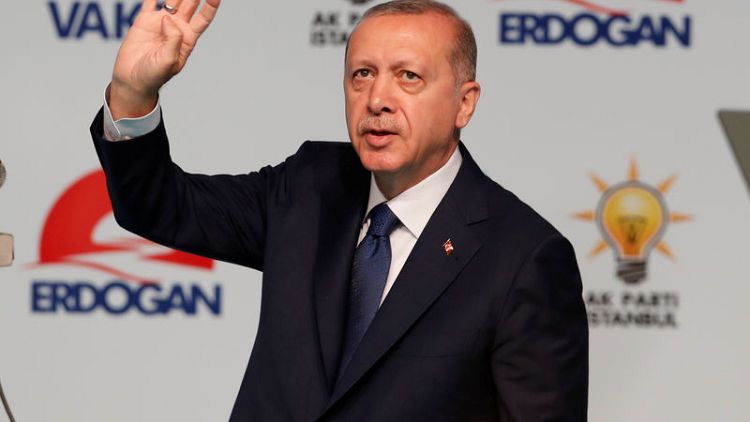 مسؤولون: تركيا تخطط لجمع فريقها الاقتصادي في وزارة واحدة بعد الانتخابات