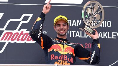 Gp Italia: Oliveira vince in Moto2 Gp Italia: Oliveira vince in Moto2