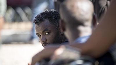 Incendiato stabile pronto per migranti Incendiato stabile pronto per migranti