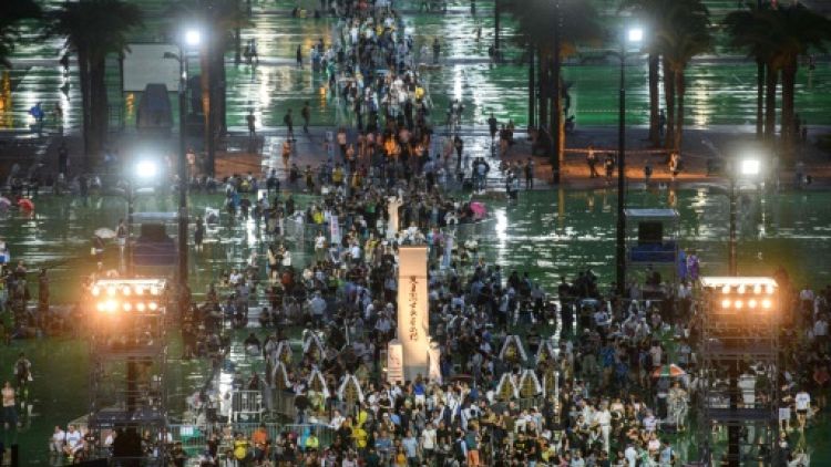 Veillée aux chandelles annuelle à Hong Kong en souvenir de Tiananmen