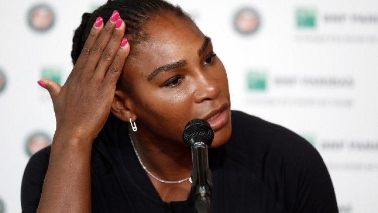Parigi: si ritira Serena Williams