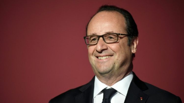 20 ans du Mondial-98: "Une période très heureuse" mais "une courte parenthèse", selon Hollande