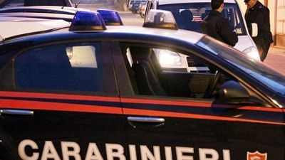 91enne spara al figlio e lo ferisce 91enne spara al figlio e lo ferisce