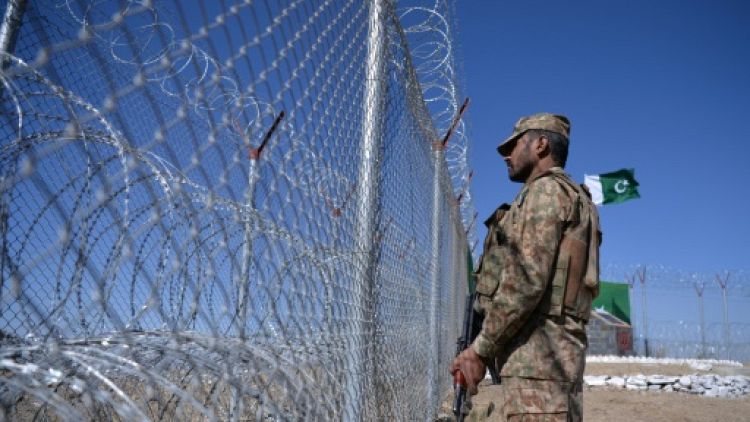 Pakistan : couvre-feu à la frontière afghane après des violences