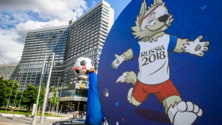 Mondial-2018: la Coupe du monde, vitrine globale du "foot-business"