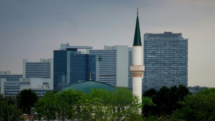 Autriche: offensive contre l'"islam politique", des imams expulsés et mosquées fermées  