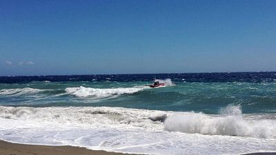 Donna annega a Catania,compagno disperso Donna annega a Catania,compagno disperso