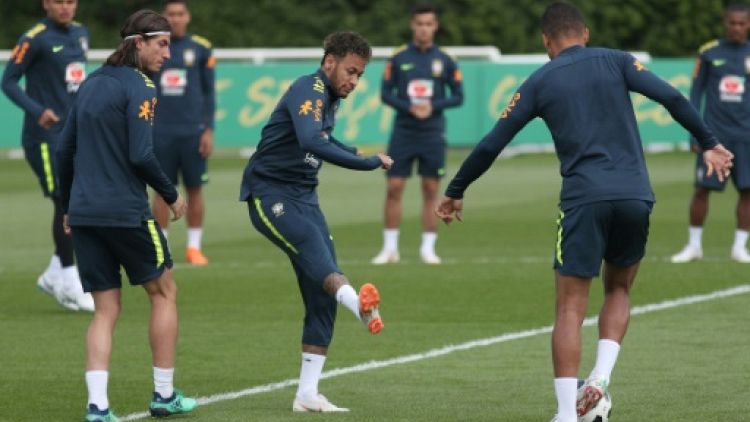 Mondial-2018: derniers réglages pour le Brésil de Neymar face à l'Autriche