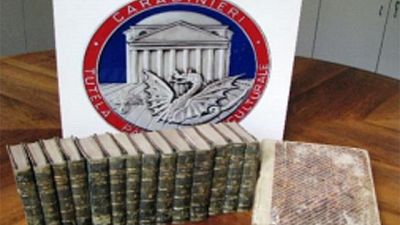 Carabinieri recuperano libri antichi
