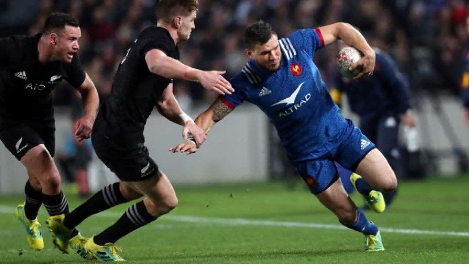 XV de France: double fracture du crâne pour Grosso, forfait pour la suite de la tournée