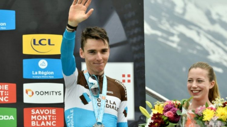 Tour de France: Bardet à l'heure, Barguil et Nibali en retard