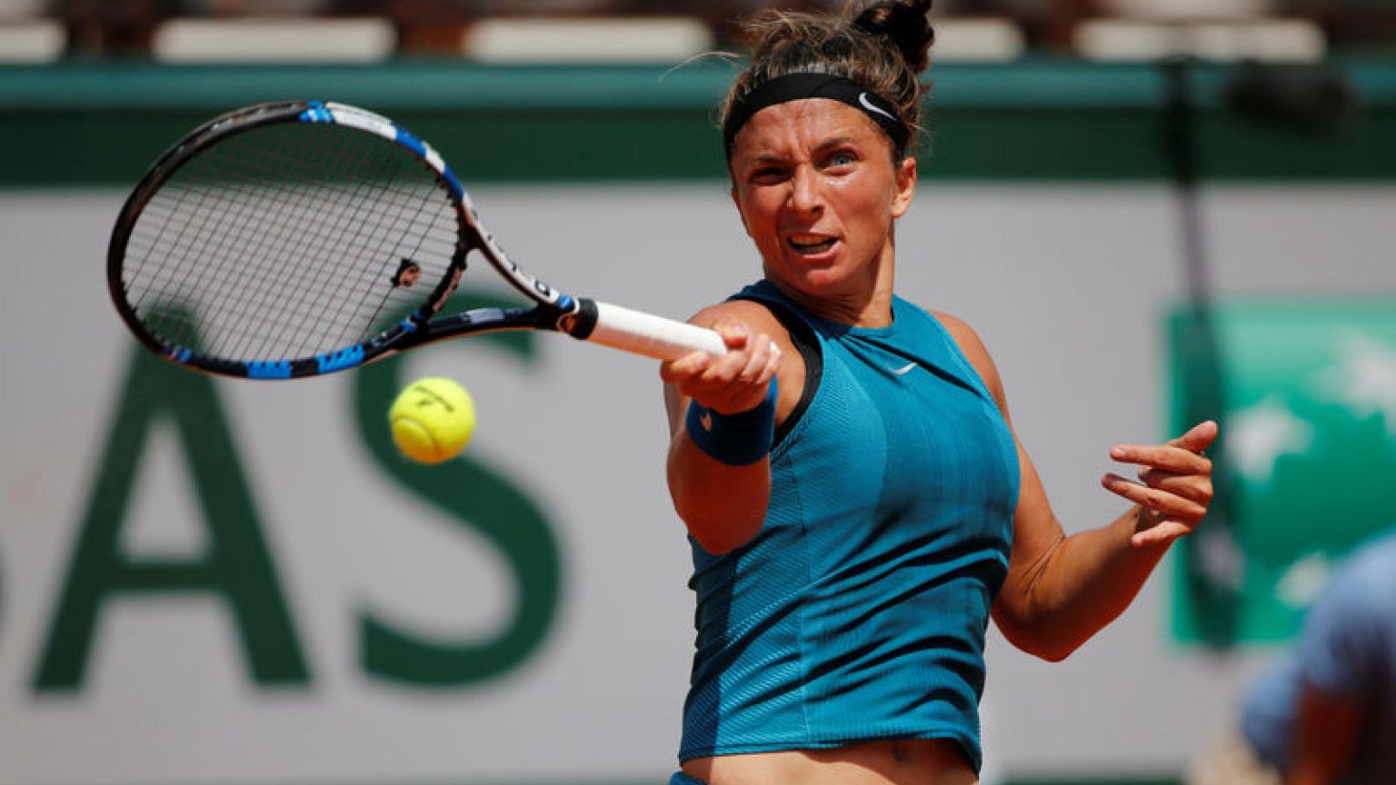 Tennis - Errani doping suspension increased to 10 months by CAS