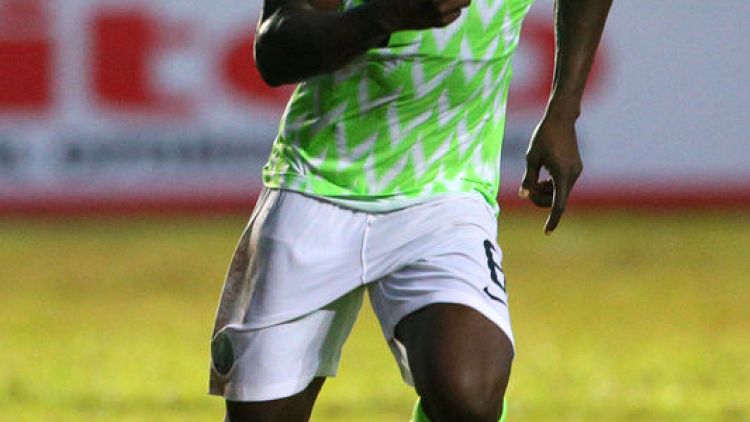 ستوك يضم ايتيبو لاعب وسط نيجيريا المشارك في كأس العالم