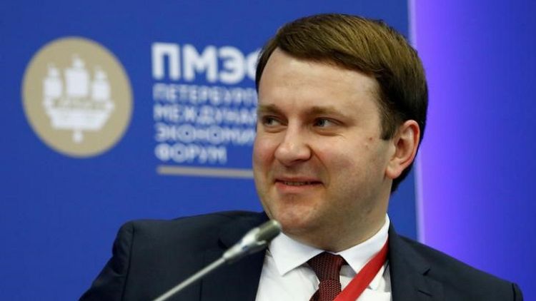 وزير الاقتصاد: روسيا تتطلع لفرض رسوم جمركية على معدات بناء الطرق الأمريكية