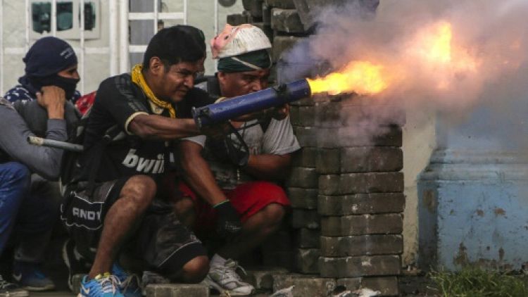 Nicaragua: recrudescence des violences, dialogue au point mort