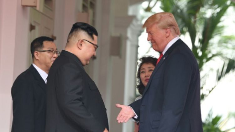 Il n'y a "plus de menace nucléaire" nord-coréenne, claironne Trump