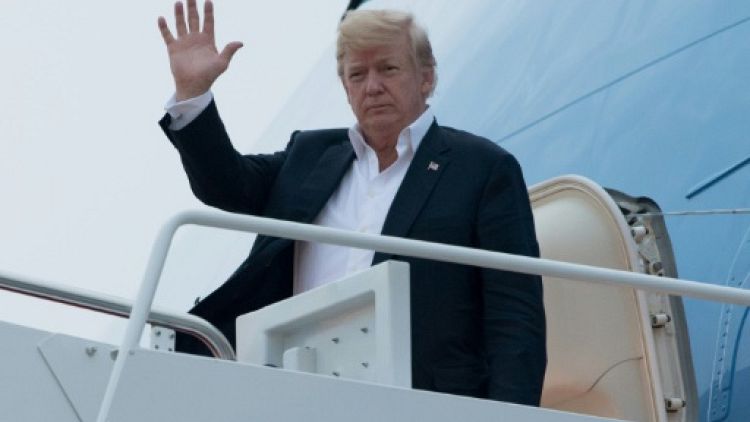 Donald Trump se félicite de l'attribution du Mondial-2026 au trio américain