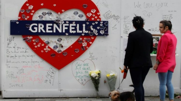 Un an après l'incendie de la Tour Grenfell, Londres se recueille
