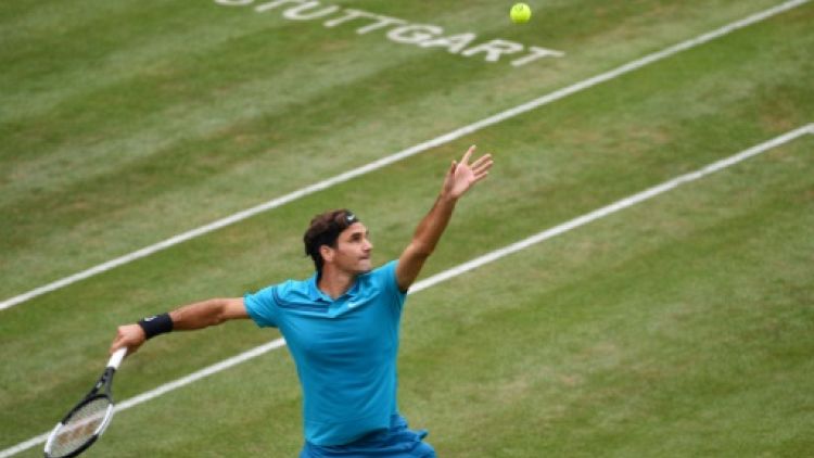 Tennis: retour gagnant pour Federer à Stuttgart