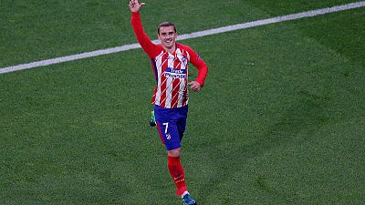 جريزمان يرفض الانتقال لبرشلونة ويبقى في أتليتيكو