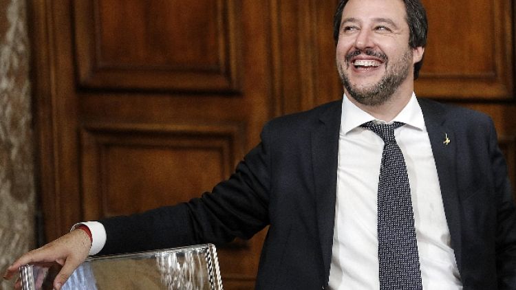 Salvini, capisco mamma ma sto con divisa