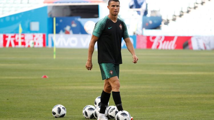 Ronaldo accepts 2 years in prison, 18.8 million euro fine in tax case - El Mundo
