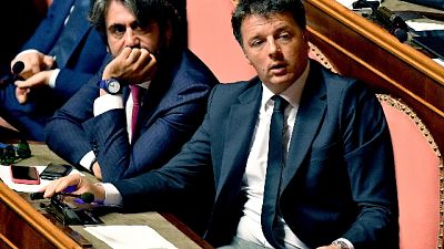 Renzi, Salvini gioca su pelle persone