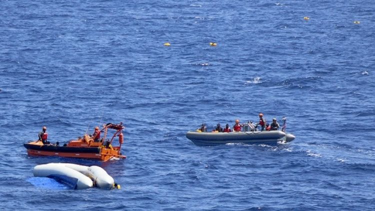 Migranti: in Italia 42 soccorsi nave Usa