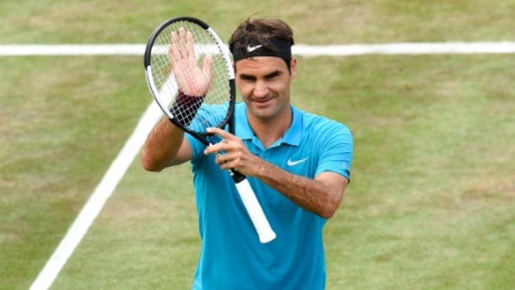 Tennis: Federer en demi-finale à Stuttgart, à une marche du trône