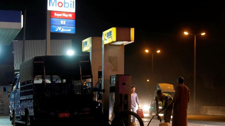 زيادة جديدة في أسعار الوقود تعكر فرحة المصريين بالعيد