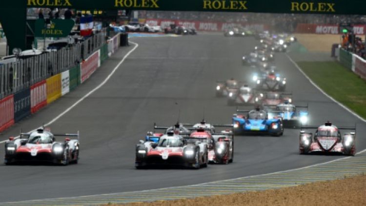 24 Heures du Mans: la Toyota N.7 a pris la tête au premier tour