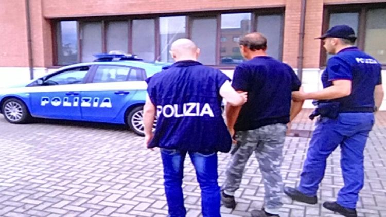 Omicidio Modena, Ragazzo resta detenuto
