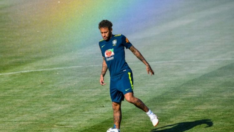 Mondial-2018: Neymar retrouve la lumière
