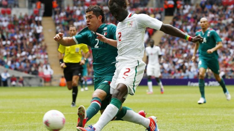 إصابة في الكاحل تبعد السنغالي سيس عن كأس العالم