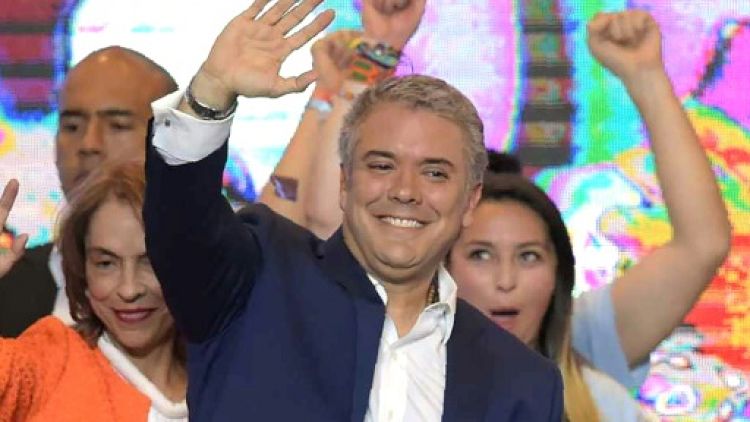 Colombie: quatre enjeux pour le nouveau président de droite Ivan Duque