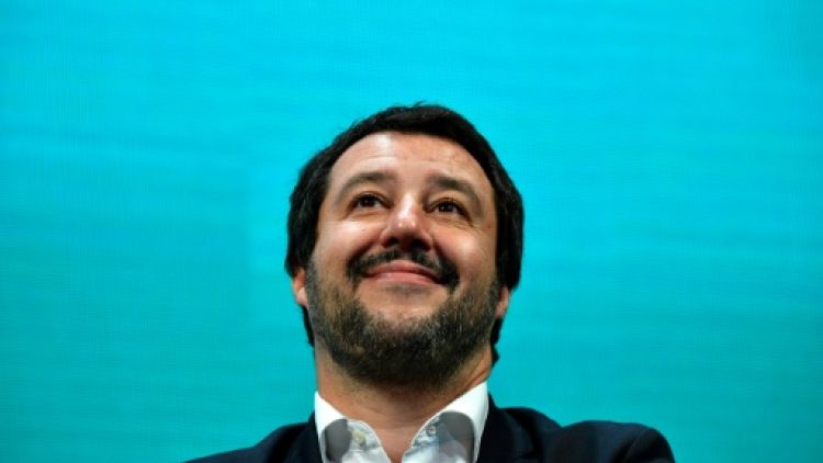 Italie: Matteo Salvini lance une nouvelle polémique sur les Roms