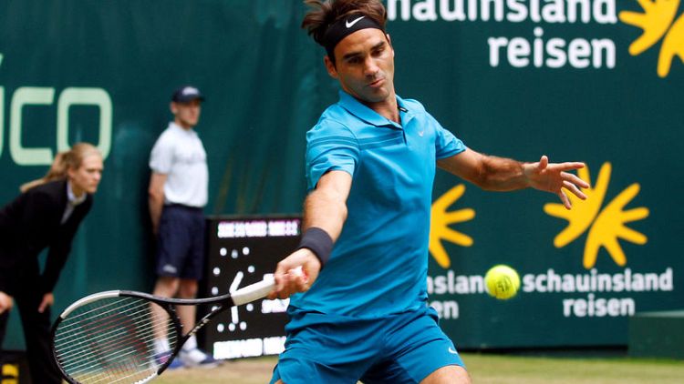 Federer loses No.1 spot as Coric stuns him in Halle final