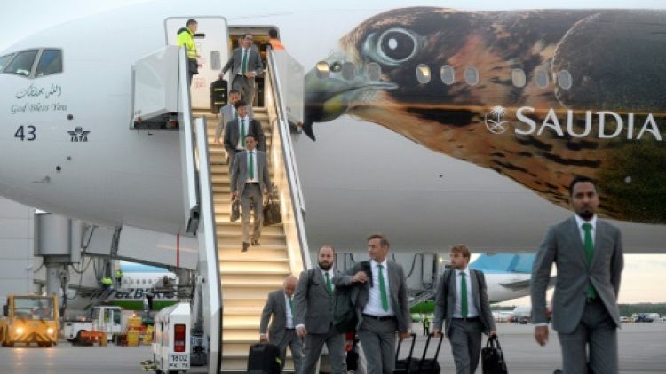 Mondial-2018: frayeur pour l'Arabie saoudite: un moteur de l'avion des joueurs prend feu