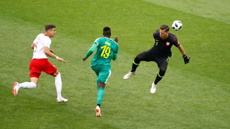 السنغال تعاقب بولندا على اخطائها وتفوز 2-1 في المجموعة الثامنة