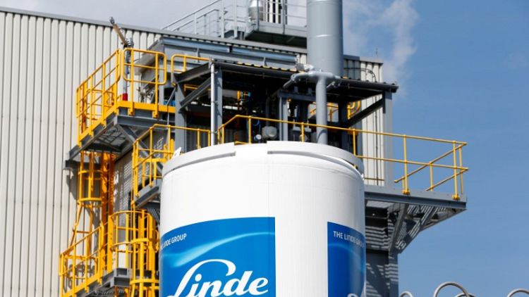 Exclusive - Taiyo Nippon, Carlyle frontrunners to buy Linde and Praxair assets: sources