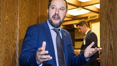 Rom: Salvini, Comuni chiedono censimento