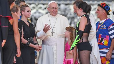 Papa: mondo non ha bisogno di legalismo