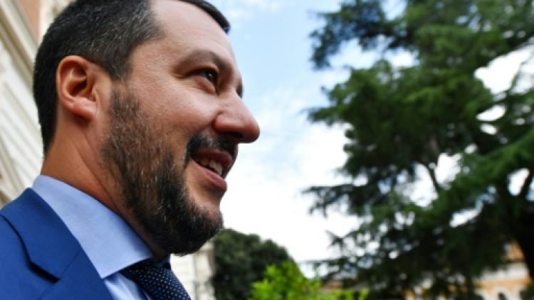 Salvini: l'Espagne devrait prendre les quatre prochains bateaux de migrants
